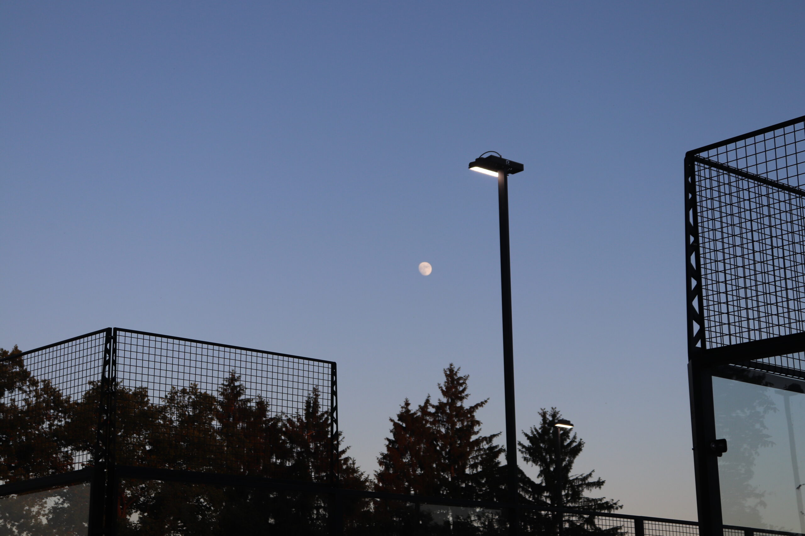 Padel Campus Erlangen – Moon and Light